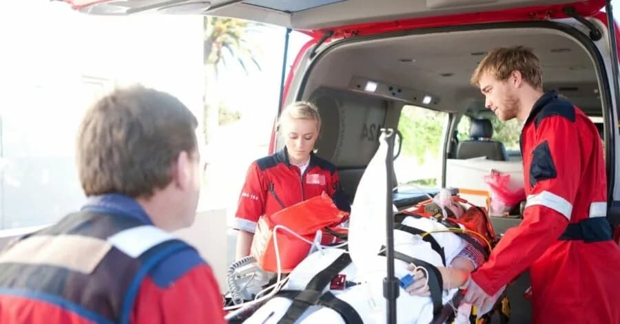 47 leków które może podać ratownik medyczny – poznaj ich zastosowanie