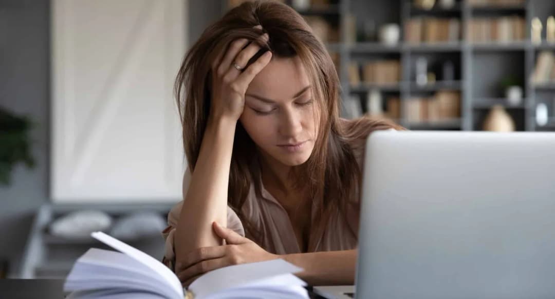 Ciągłe zmęczenie i senność: jakie badania pomogą znaleźć przyczynę?